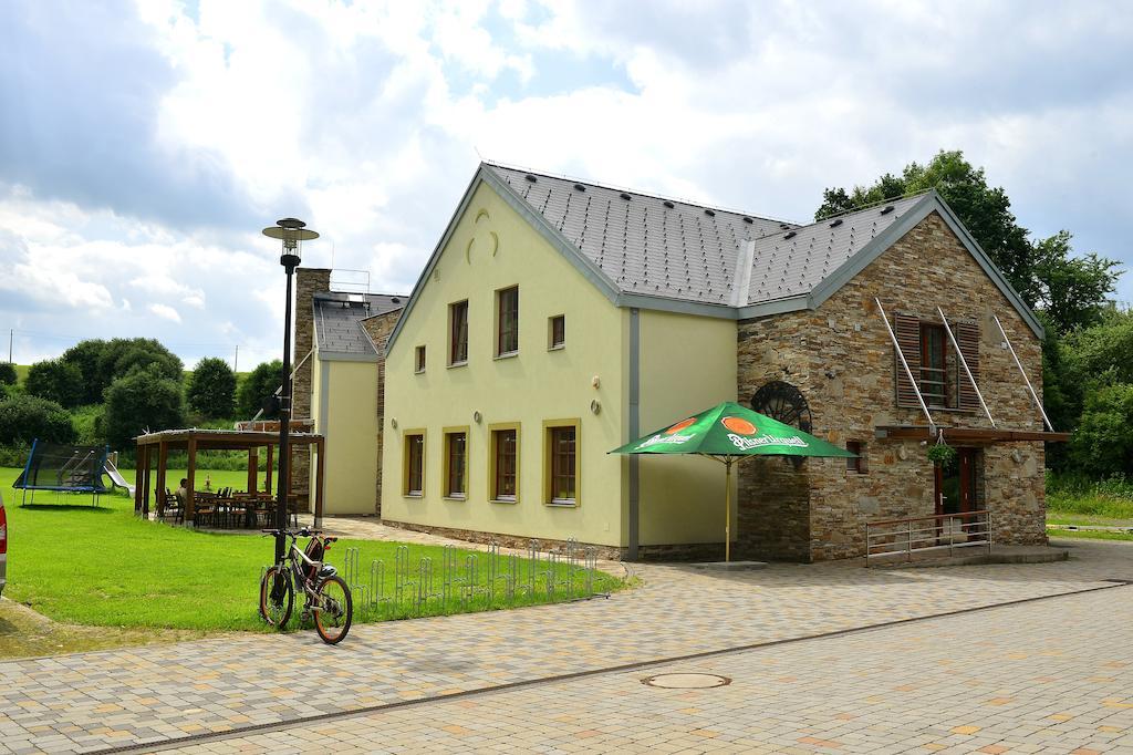 Penzion Mlyn Ropice Экстерьер фото